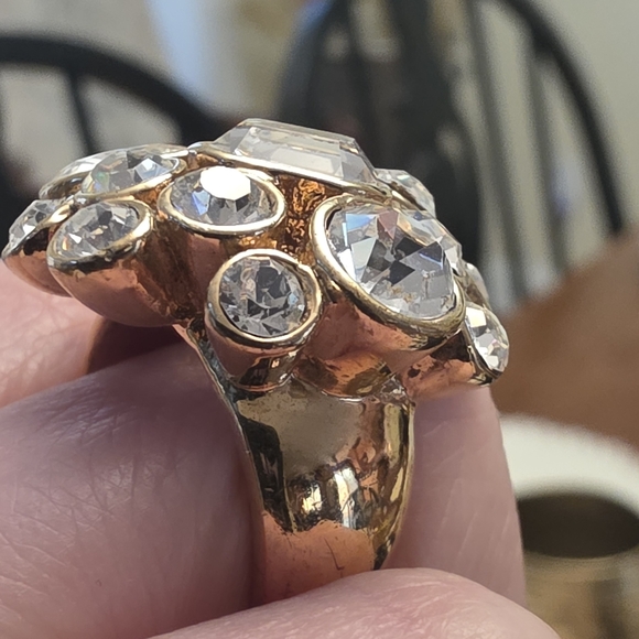 Vintage Cluster Dome Style Ring With Old Mine Style Faceted Stones - Picture 6 of 16